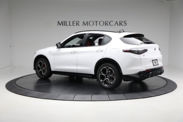 New 2024 Alfa Romeo Stelvio Veloce for sale $57,420 at Maserati of Greenwich in Greenwich CT 06830 8