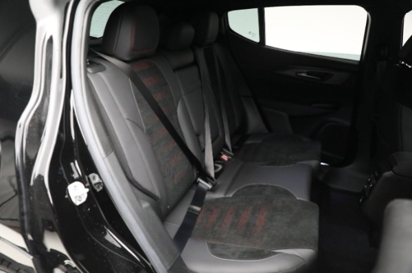 Used 2024 Alfa Romeo Tonale Veloce for sale $28,900 at Maserati of Greenwich in Greenwich CT 06830 27