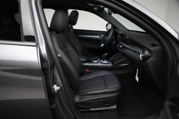 New 2024 Alfa Romeo Stelvio Ti for sale Sold at Maserati of Greenwich in Greenwich CT 06830 28
