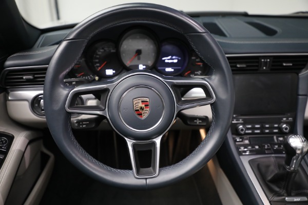 Used 2019 Porsche 911 Targa 4S for sale $149,900 at Maserati of Greenwich in Greenwich CT 06830 20