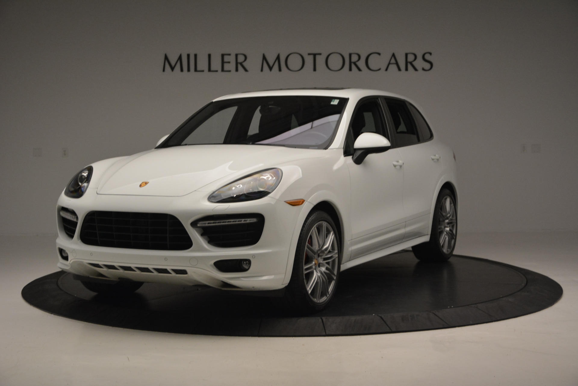 Used 2014 Porsche Cayenne GTS for sale Sold at Maserati of Greenwich in Greenwich CT 06830 1