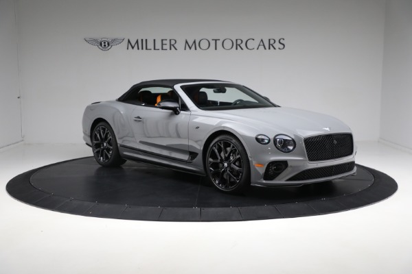New 2024 Bentley Continental GTC S V8 for sale $402,470 at Maserati of Greenwich in Greenwich CT 06830 24