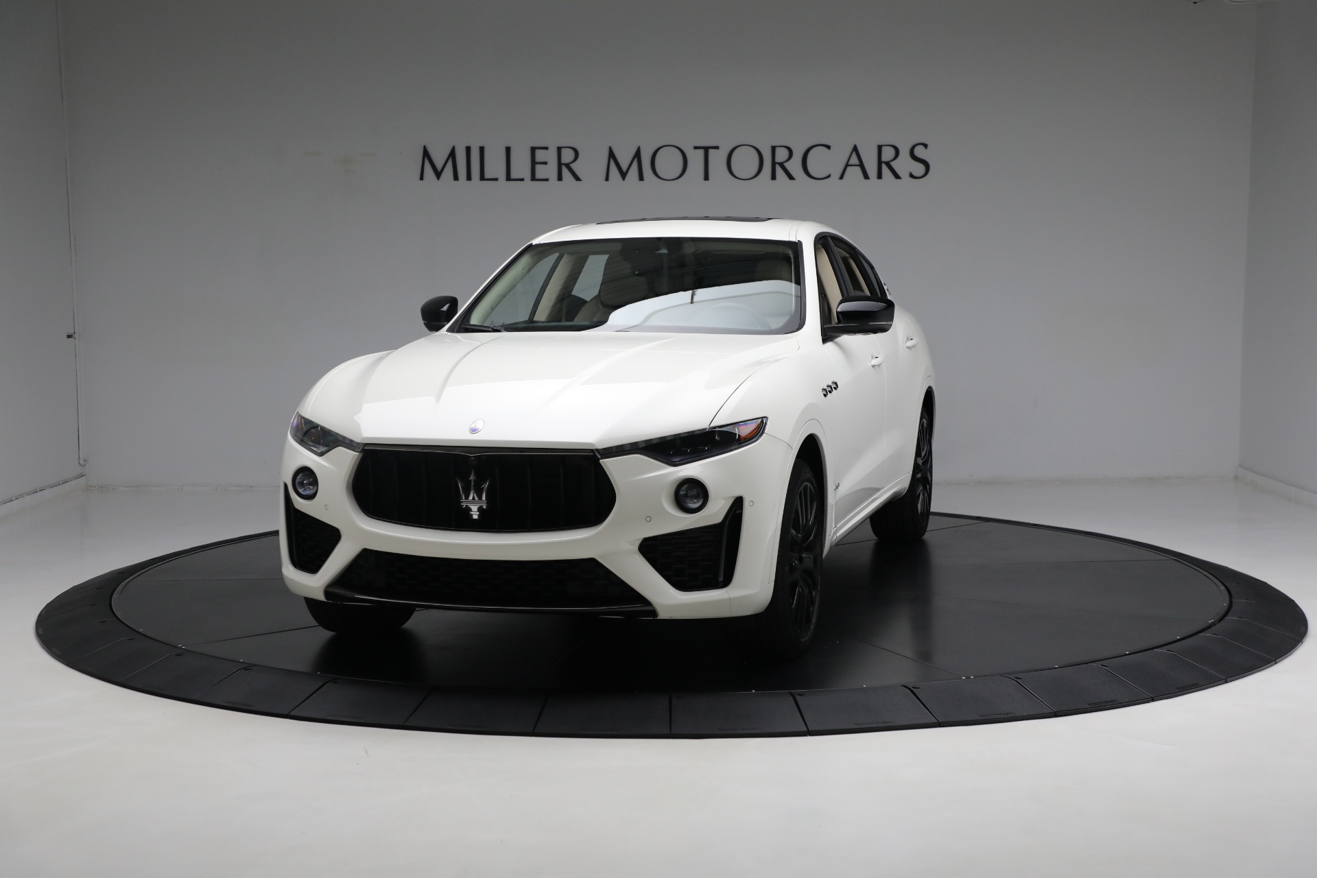 Used 2020 Maserati Levante GranSport for sale Sold at Maserati of Greenwich in Greenwich CT 06830 1