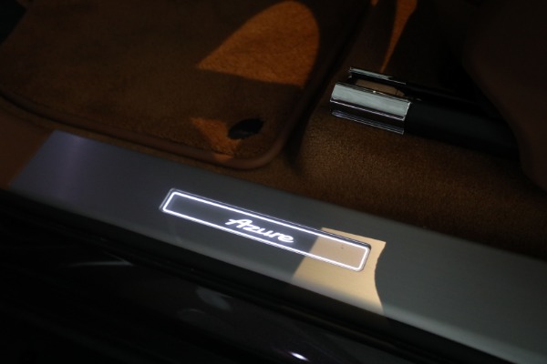 New 2023 Bentley Bentayga Azure Hybrid for sale Sold at Maserati of Greenwich in Greenwich CT 06830 17
