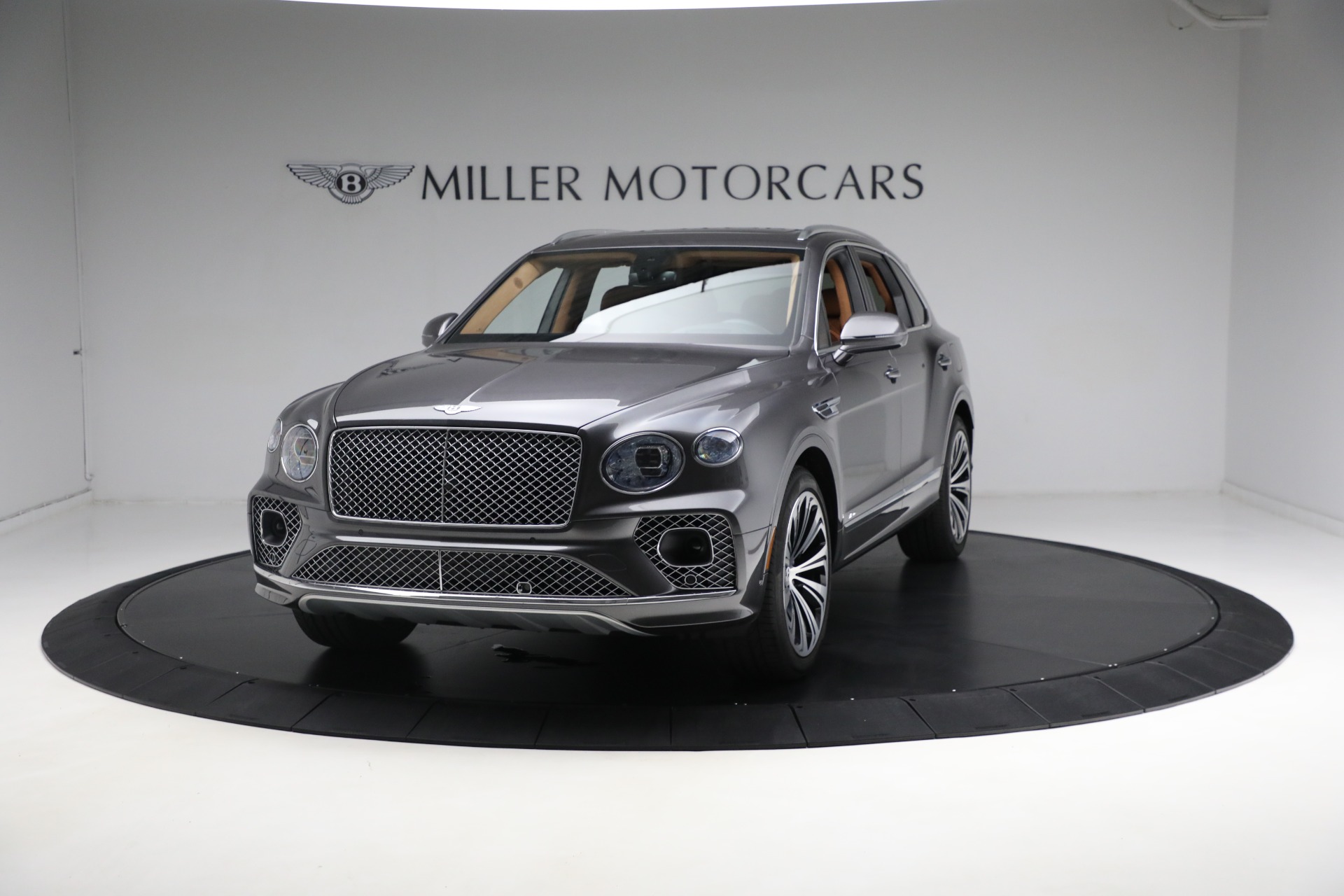 New 2023 Bentley Bentayga Azure Hybrid for sale $224,900 at Maserati of Greenwich in Greenwich CT 06830 1
