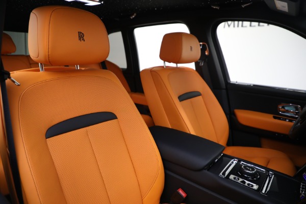 New 2024 Rolls-Royce Black Badge Cullinan for sale Sold at Maserati of Greenwich in Greenwich CT 06830 26