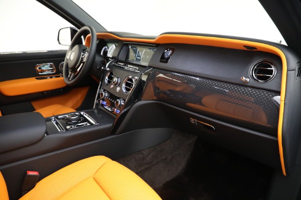 New 2024 Rolls-Royce Black Badge Cullinan for sale Sold at Maserati of Greenwich in Greenwich CT 06830 28