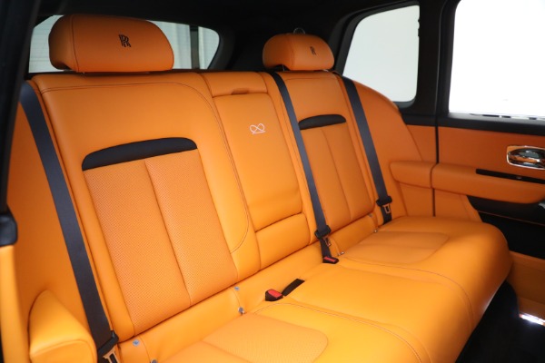 New 2024 Rolls-Royce Black Badge Cullinan for sale Sold at Maserati of Greenwich in Greenwich CT 06830 23