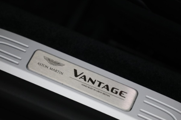 Used 2022 Aston Martin Vantage for sale $145,900 at Maserati of Greenwich in Greenwich CT 06830 22