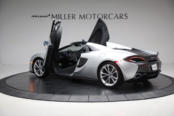 Used 2018 McLaren 570S Spider for sale $173,900 at Maserati of Greenwich in Greenwich CT 06830 18
