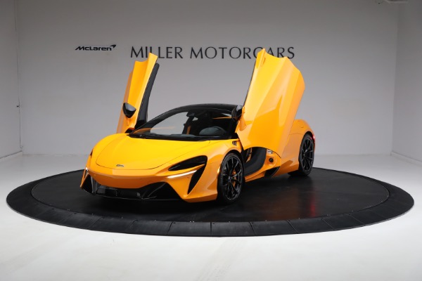 Used 2024 McLaren Artura Performance for sale Call for price at Maserati of Greenwich in Greenwich CT 06830 16