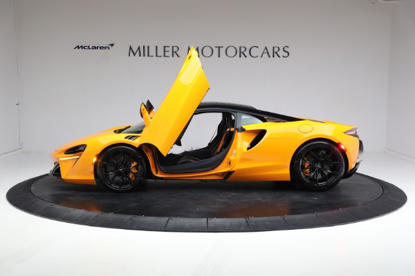 New 2024 McLaren Artura Performance for sale Sold at Maserati of Greenwich in Greenwich CT 06830 17