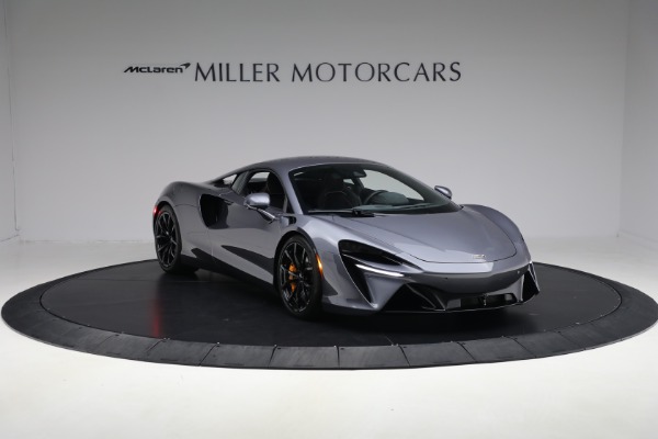 Used 2024 McLaren Artura Performance for sale $185,900 at Maserati of Greenwich in Greenwich CT 06830 11