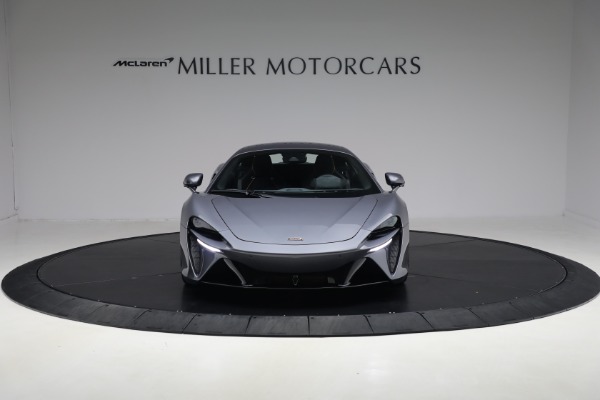 Used 2024 McLaren Artura Performance for sale $185,900 at Maserati of Greenwich in Greenwich CT 06830 12