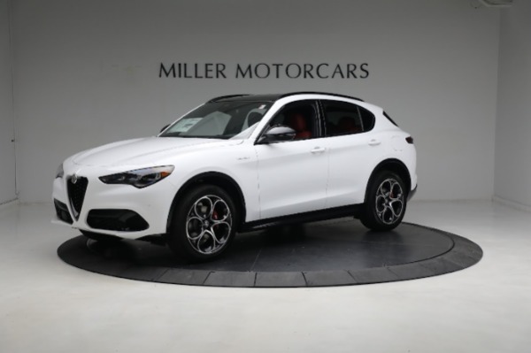 New 2024 Alfa Romeo Stelvio Veloce for sale $57,395 at Maserati of Greenwich in Greenwich CT 06830 2