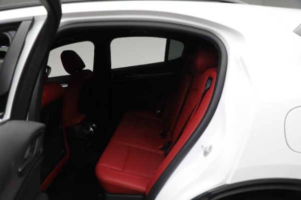New 2024 Alfa Romeo Stelvio Veloce for sale Sold at Maserati of Greenwich in Greenwich CT 06830 26