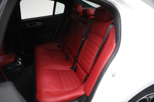 New 2024 Alfa Romeo Giulia Veloce for sale Sold at Maserati of Greenwich in Greenwich CT 06830 25