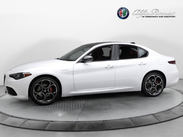 New 2024 Alfa Romeo Giulia Veloce for sale $55,060 at Maserati of Greenwich in Greenwich CT 06830 6