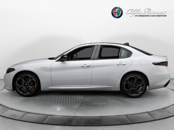 New 2024 Alfa Romeo Giulia Veloce for sale $55,060 at Maserati of Greenwich in Greenwich CT 06830 8