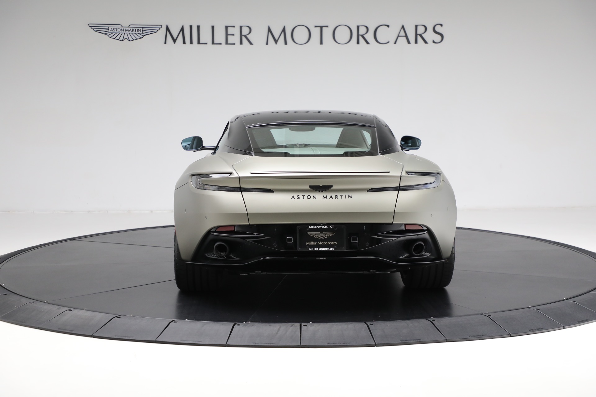New 2024 Aston Martin DB12 V8 For Sale (Special Pricing