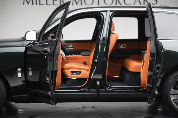 New 2024 Rolls-Royce Cullinan for sale Sold at Maserati of Greenwich in Greenwich CT 06830 6