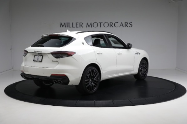 New 2024 Maserati Levante Modena Ultima for sale $122,195 at Maserati of Greenwich in Greenwich CT 06830 16