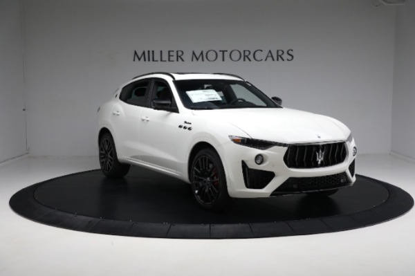 New 2024 Maserati Levante Modena Ultima for sale $122,195 at Maserati of Greenwich in Greenwich CT 06830 24