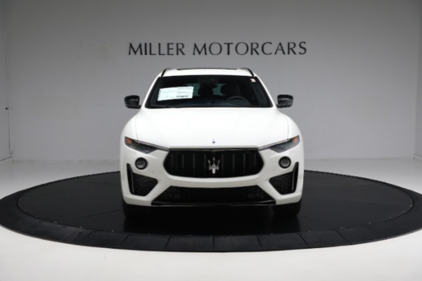 New 2024 Maserati Levante Modena Ultima for sale $122,195 at Maserati of Greenwich in Greenwich CT 06830 26