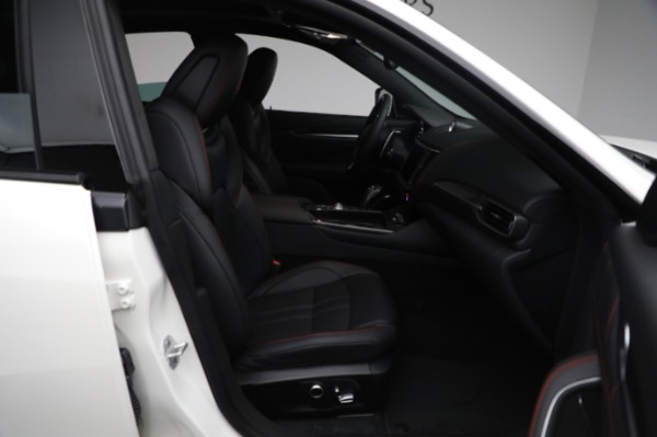 New 2024 Maserati Levante Modena Ultima for sale Sold at Maserati of Greenwich in Greenwich CT 06830 28