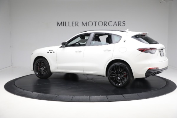 New 2024 Maserati Levante Modena Ultima for sale $122,195 at Maserati of Greenwich in Greenwich CT 06830 9