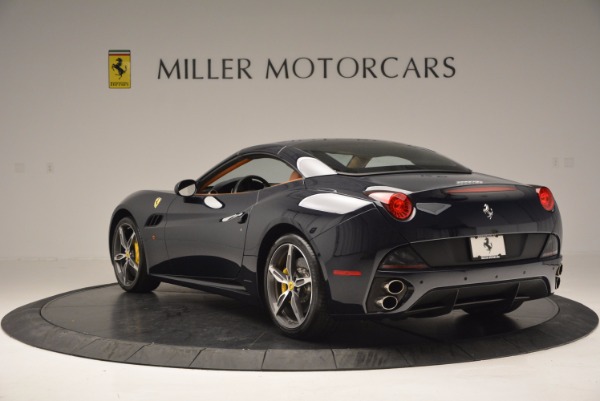 Used 2013 Ferrari California 30 for sale Sold at Maserati of Greenwich in Greenwich CT 06830 17