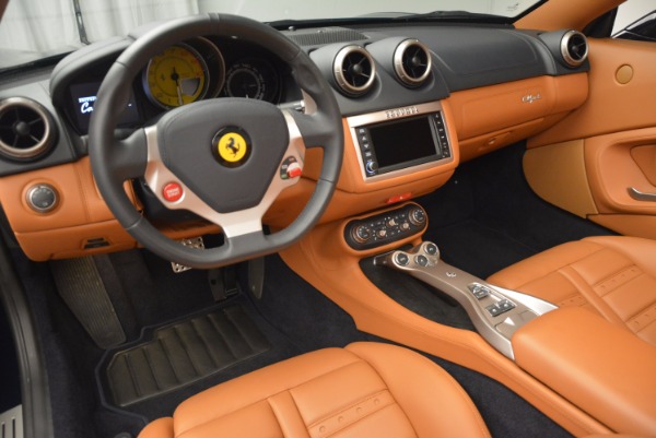 Used 2013 Ferrari California 30 for sale Sold at Maserati of Greenwich in Greenwich CT 06830 25