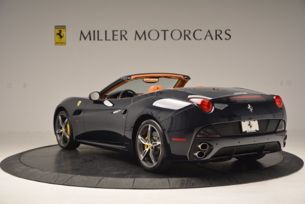 Used 2013 Ferrari California 30 for sale Sold at Maserati of Greenwich in Greenwich CT 06830 5