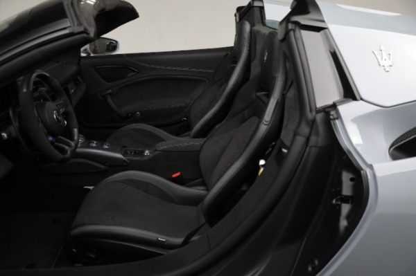 New 2023 Maserati MC20 Cielo for sale Sold at Maserati of Greenwich in Greenwich CT 06830 25