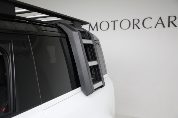 Used 2023 Land Rover Defender 90 X-Dynamic SE for sale Sold at Maserati of Greenwich in Greenwich CT 06830 27