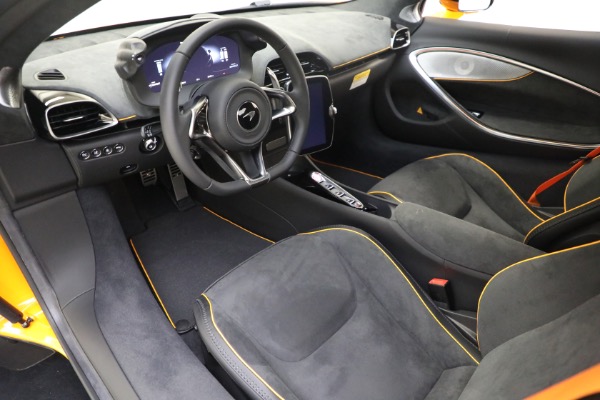 New 2024 McLaren Artura for sale $276,833 at Maserati of Greenwich in Greenwich CT 06830 25