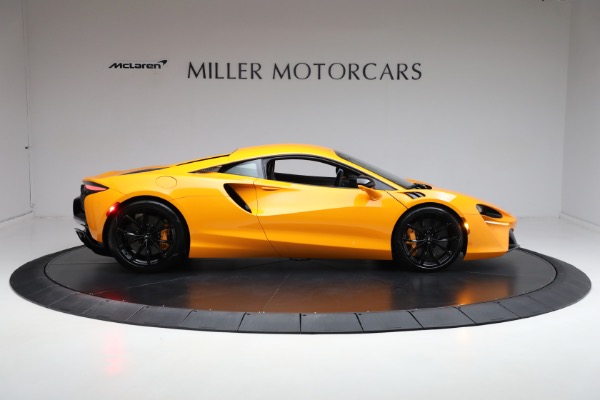 New 2024 McLaren Artura for sale $276,833 at Maserati of Greenwich in Greenwich CT 06830 9
