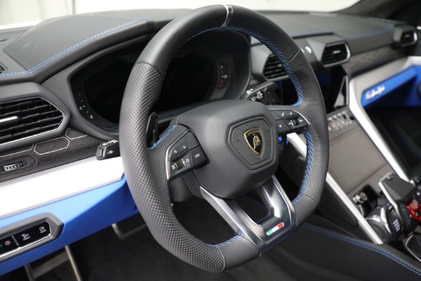 Used 2024 Lamborghini Urus S for sale $299,900 at Maserati of Greenwich in Greenwich CT 06830 17