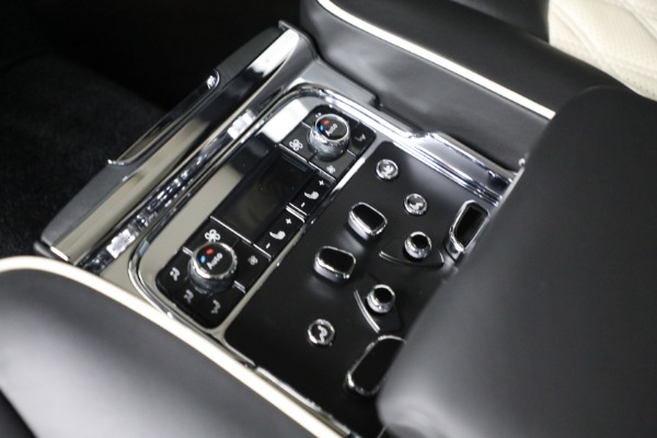 Used 2017 Bentley Mulsanne Speed for sale Sold at Maserati of Greenwich in Greenwich CT 06830 27