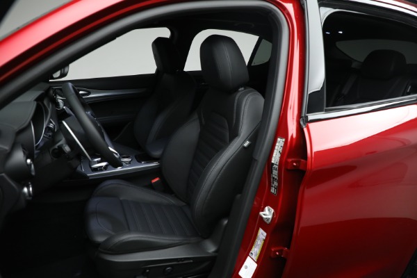 New 2024 Alfa Romeo Stelvio Veloce for sale Sold at Maserati of Greenwich in Greenwich CT 06830 21