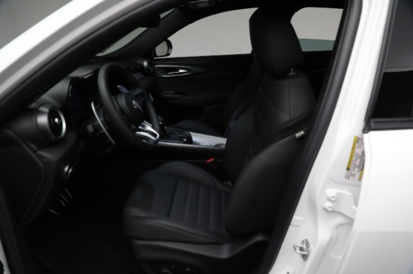 New 2024 Alfa Romeo Tonale Veloce for sale Sold at Maserati of Greenwich in Greenwich CT 06830 24