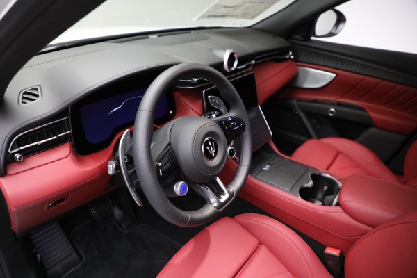 New 2024 Maserati Grecale Modena for sale Sold at Maserati of Greenwich in Greenwich CT 06830 28