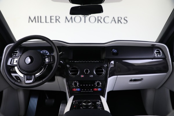 Used 2023 Rolls-Royce Black Badge Cullinan for sale Sold at Maserati of Greenwich in Greenwich CT 06830 4