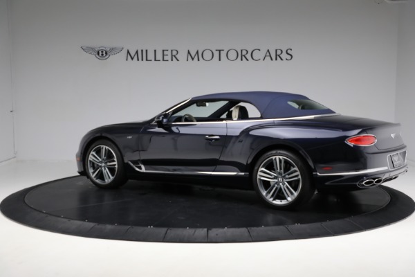 Used 2022 Bentley Continental GTC V8 for sale $239,900 at Maserati of Greenwich in Greenwich CT 06830 16