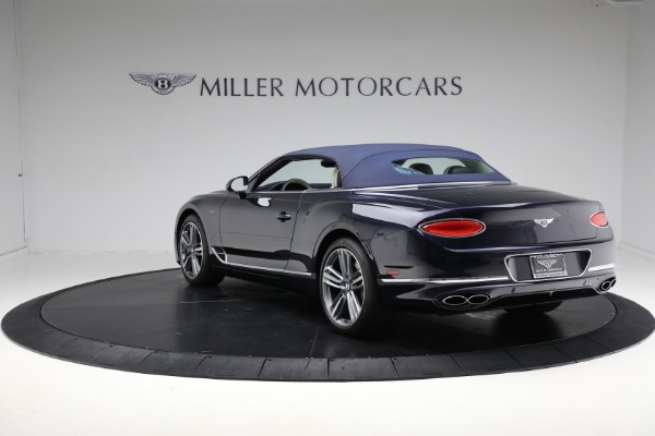 Used 2022 Bentley Continental GTC V8 for sale Sold at Maserati of Greenwich in Greenwich CT 06830 17