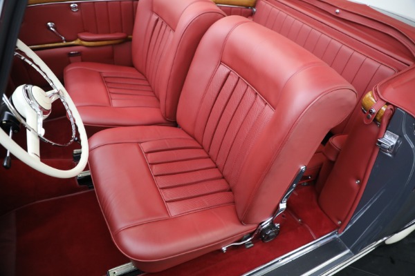 Used 1959 Mercedes Benz 220 S Ponton Cabriolet for sale $229,900 at Maserati of Greenwich in Greenwich CT 06830 14