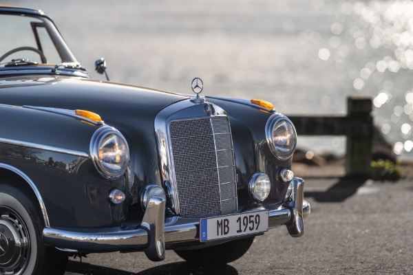 Used 1959 Mercedes-Benz 220 S Ponton Cabriolet for sale $189,900 at Maserati of Greenwich in Greenwich CT 06830 14