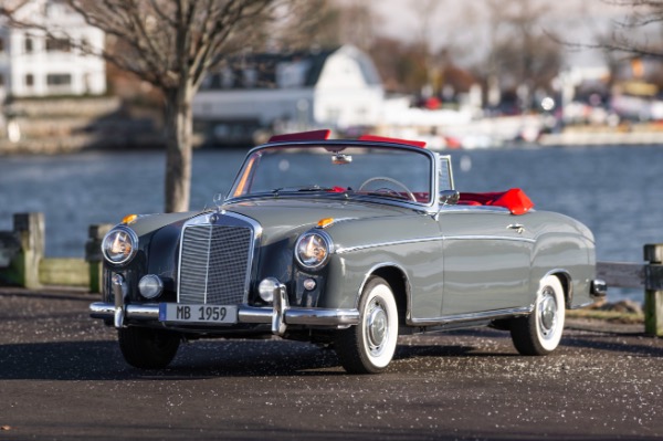 Used 1959 Mercedes-Benz 220 S Ponton Cabriolet for sale $189,900 at Maserati of Greenwich in Greenwich CT 06830 2