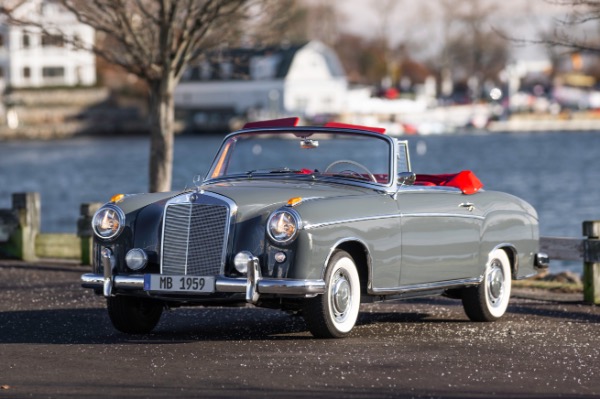 Used 1959 Mercedes Benz 220 S Ponton Cabriolet for sale $229,900 at Maserati of Greenwich in Greenwich CT 06830 2