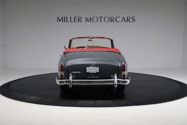 Used 1959 Mercedes Benz 220 S Ponton Cabriolet for sale $229,900 at Maserati of Greenwich in Greenwich CT 06830 6